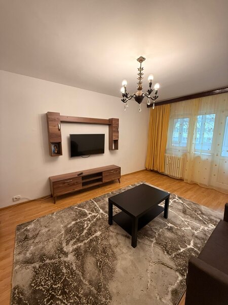 Lacul Tei - Teiul Doamnei - Parcul Circului si Lidl Lacul Tei la 5 min