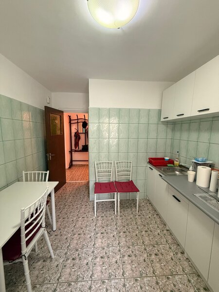 Lacul Tei - Teiul Doamnei - Parcul Circului si Lidl Lacul Tei la 5 min